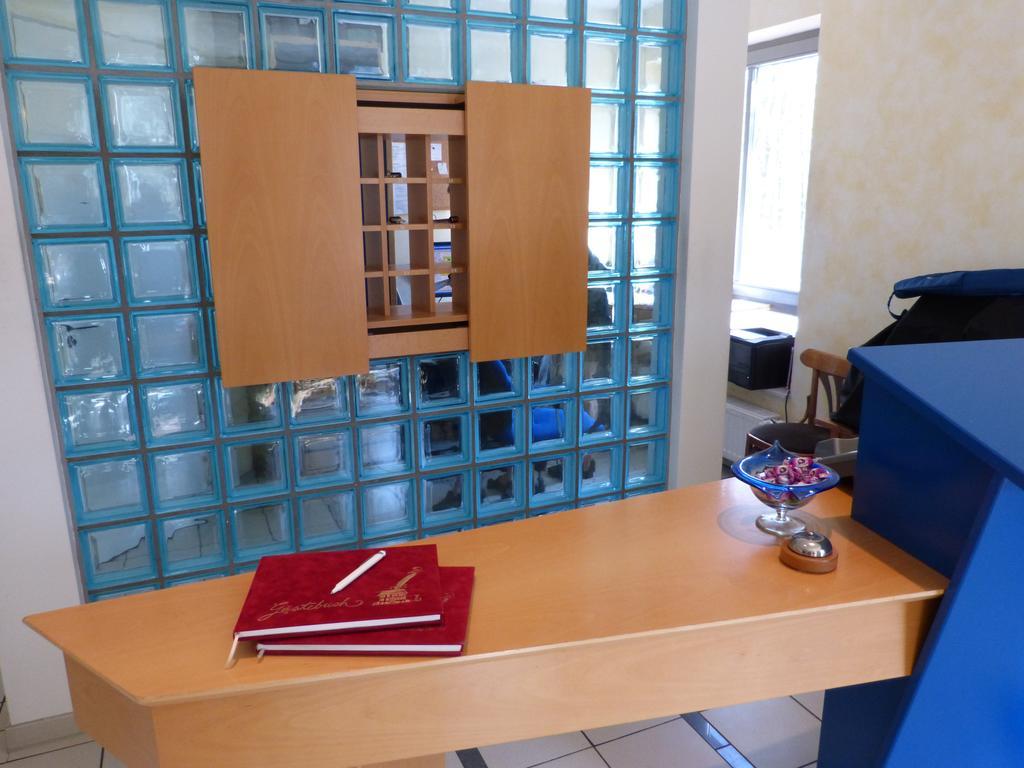 מלון המבורג Forsthaus Bergedorf מראה חיצוני תמונה